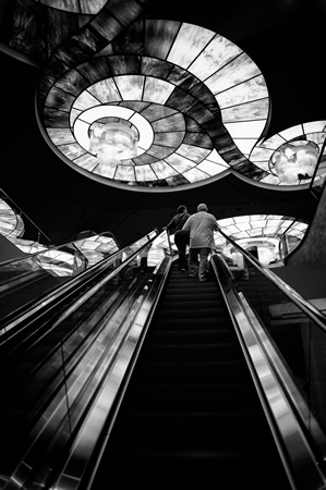 Cosmopolitan Escalator